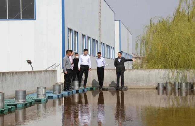 樂陵市鑫順投資發(fā)展有限公司一行領(lǐng)導(dǎo)蒞臨朗凱奇考察交流 朗凱奇自愈合防水系統(tǒng)考察